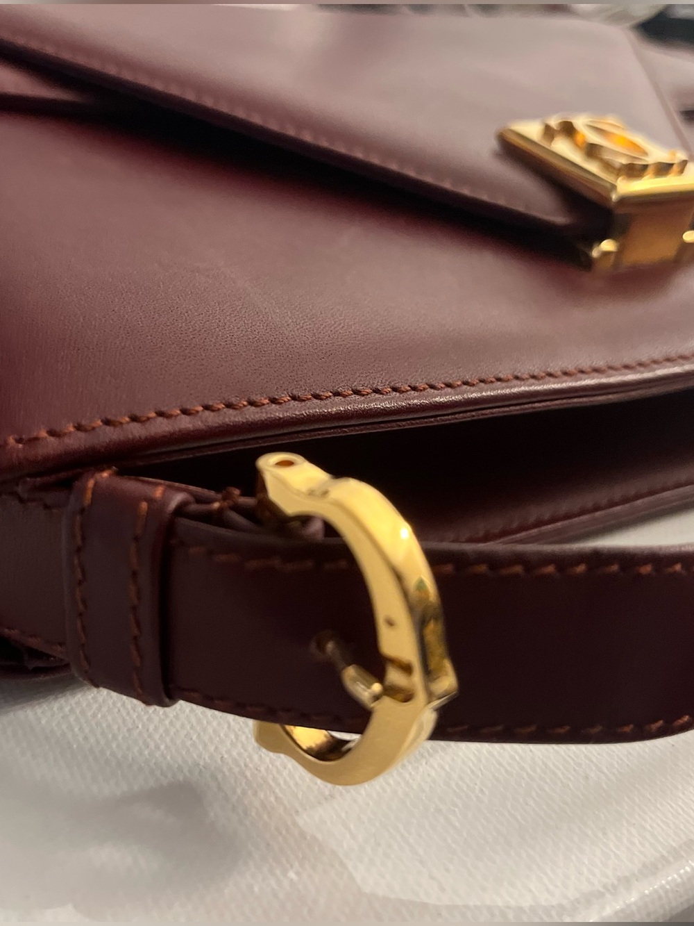 Cartier Burgundy Leather Shoulder Bag with Gold Hardware - Picture 2 of 14